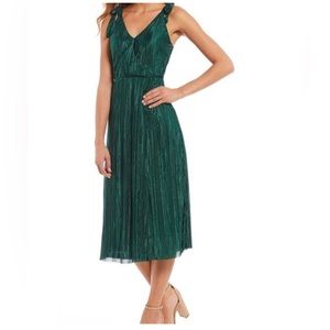 Sugar Lips Emerald Green Pleated Dress